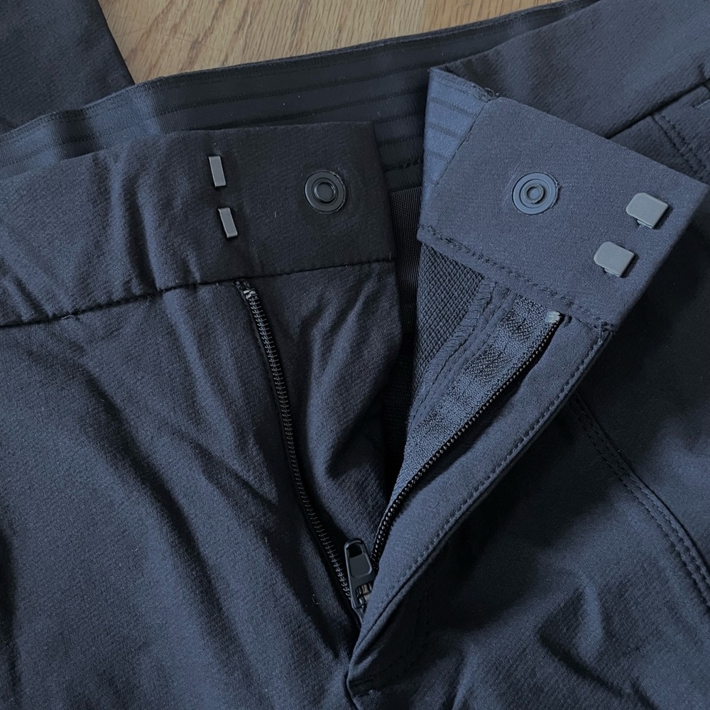 Athleta Wander Stash Skinny Pant - Picture 4 of 6